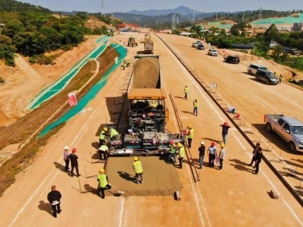 吴忠高速公路